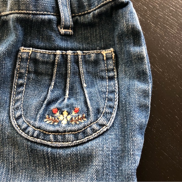 Janie and Jack Jeans Baby Girl 6-12 Mos Ruffled Hem Embroidered - Picture 2 of 6